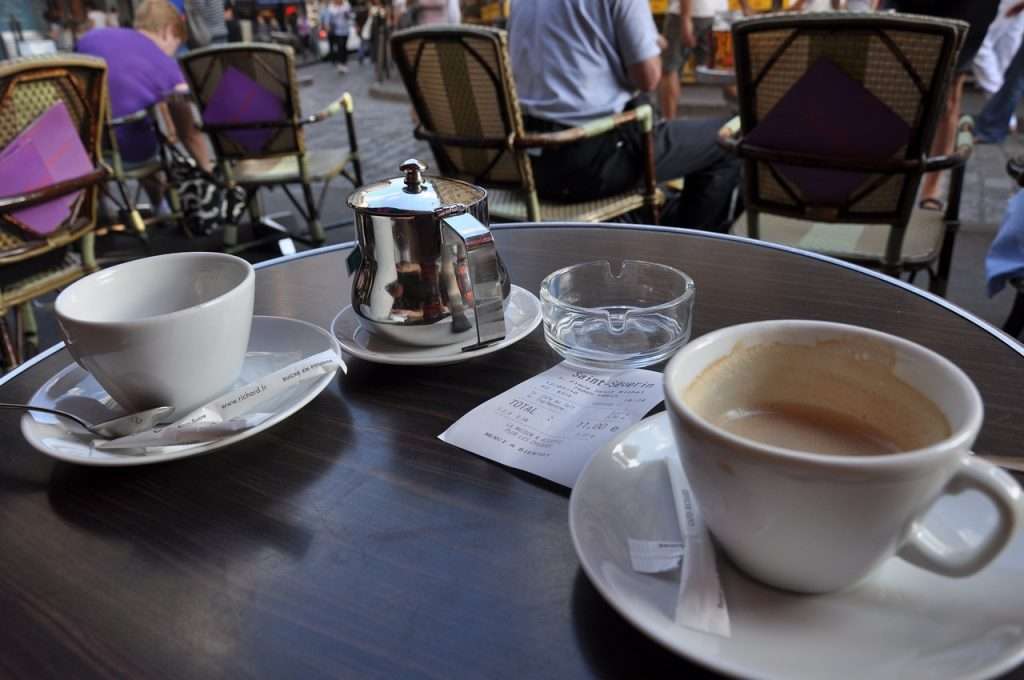 nest coffee shops in Paris