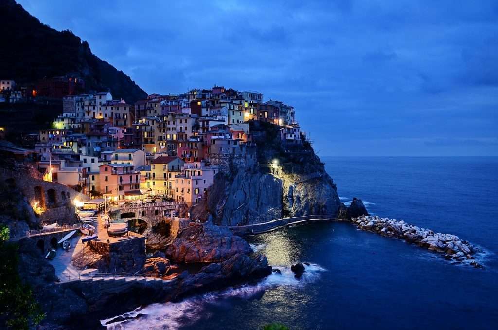 CINQUE TERRE IS ANOTHER ONE OF THE BEST PLACES TO VISIT IN ITALY THAT YOU SHOULD NOT MISS
