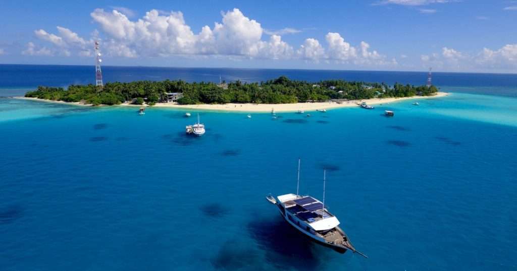 FULIDHOO ISLAND