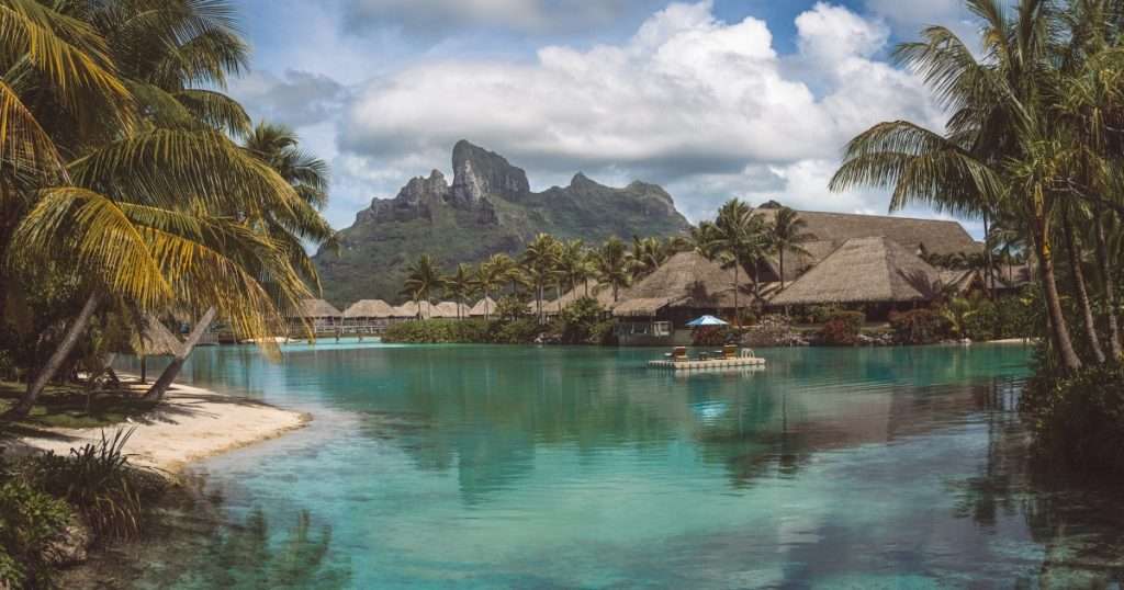BORA BORA