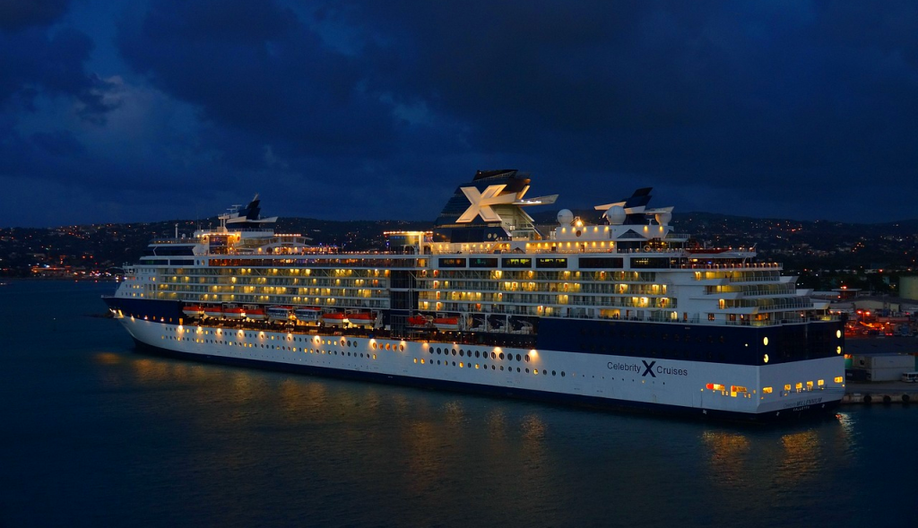 Best Things to Pack for a Cruise From Now on