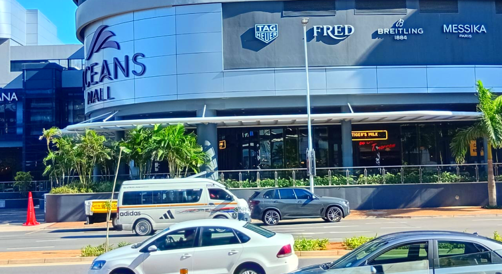 Best Nightclubs and Bars in Umhlanga to Go to