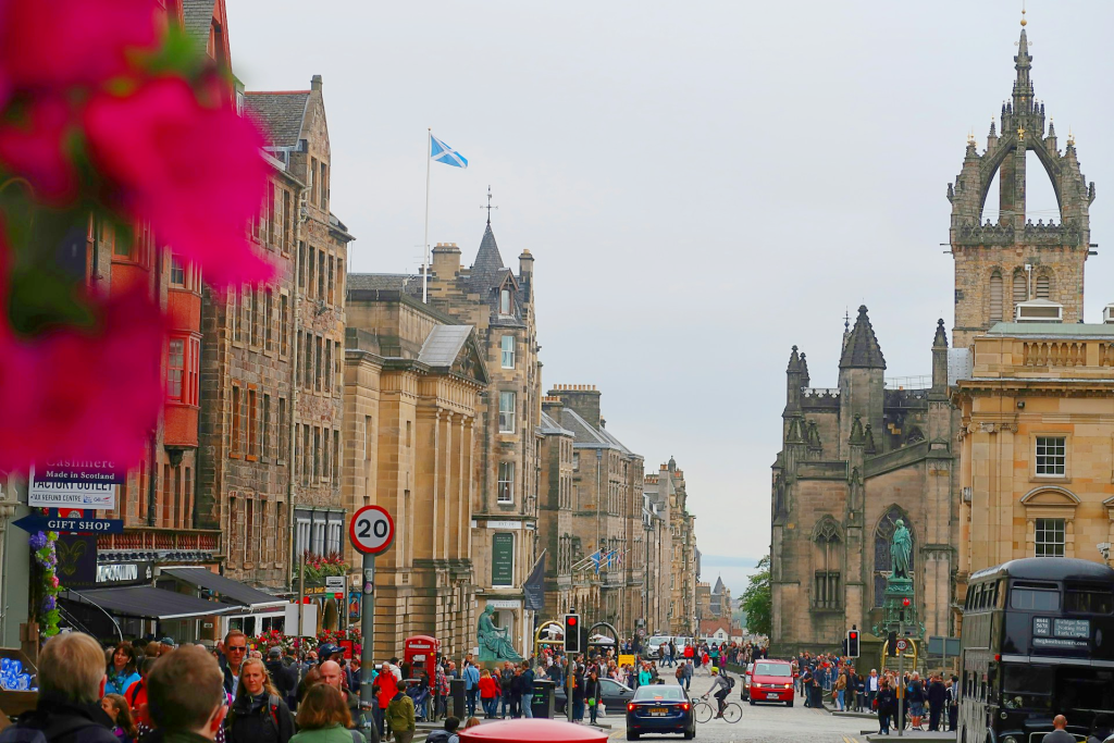 Best Things to do in Edinburgh Scotland