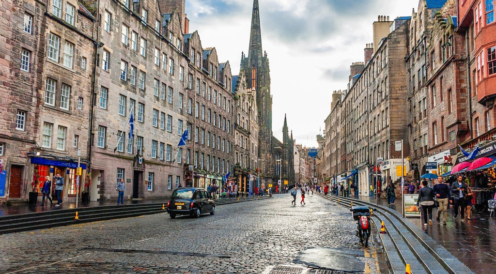 Best Things to do in Edinburgh Scotland