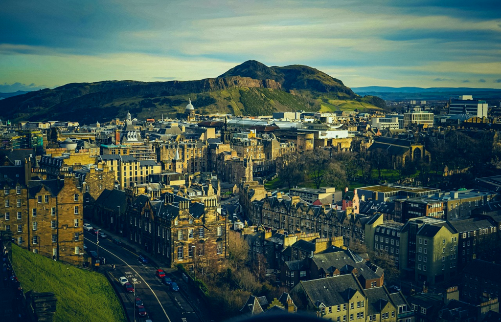 Best Things to do in Edinburgh Scotland